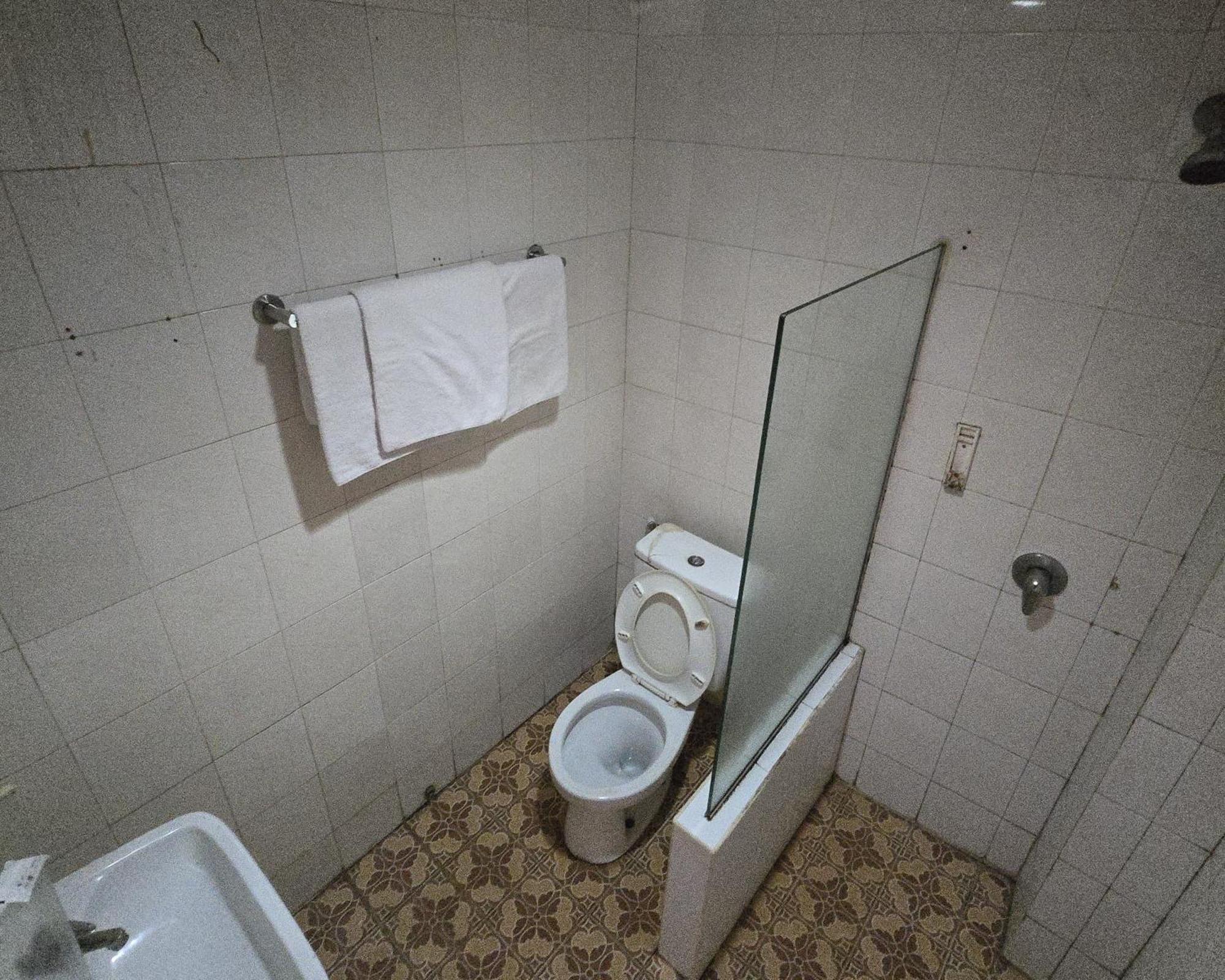 Hotel Maxim Kwitang Jakarta Kamer foto