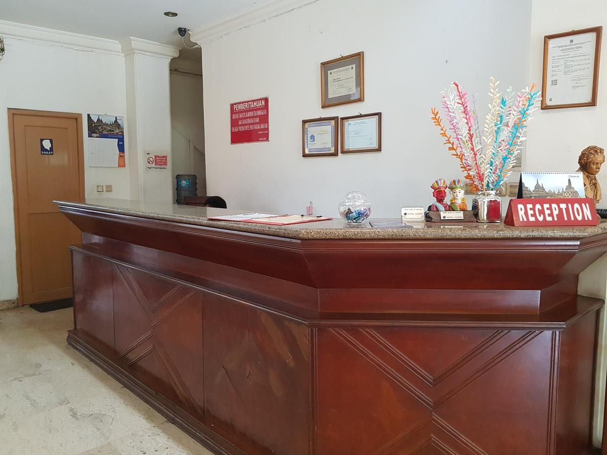 Hotel Maxim Kwitang Jakarta Buitenkant foto
